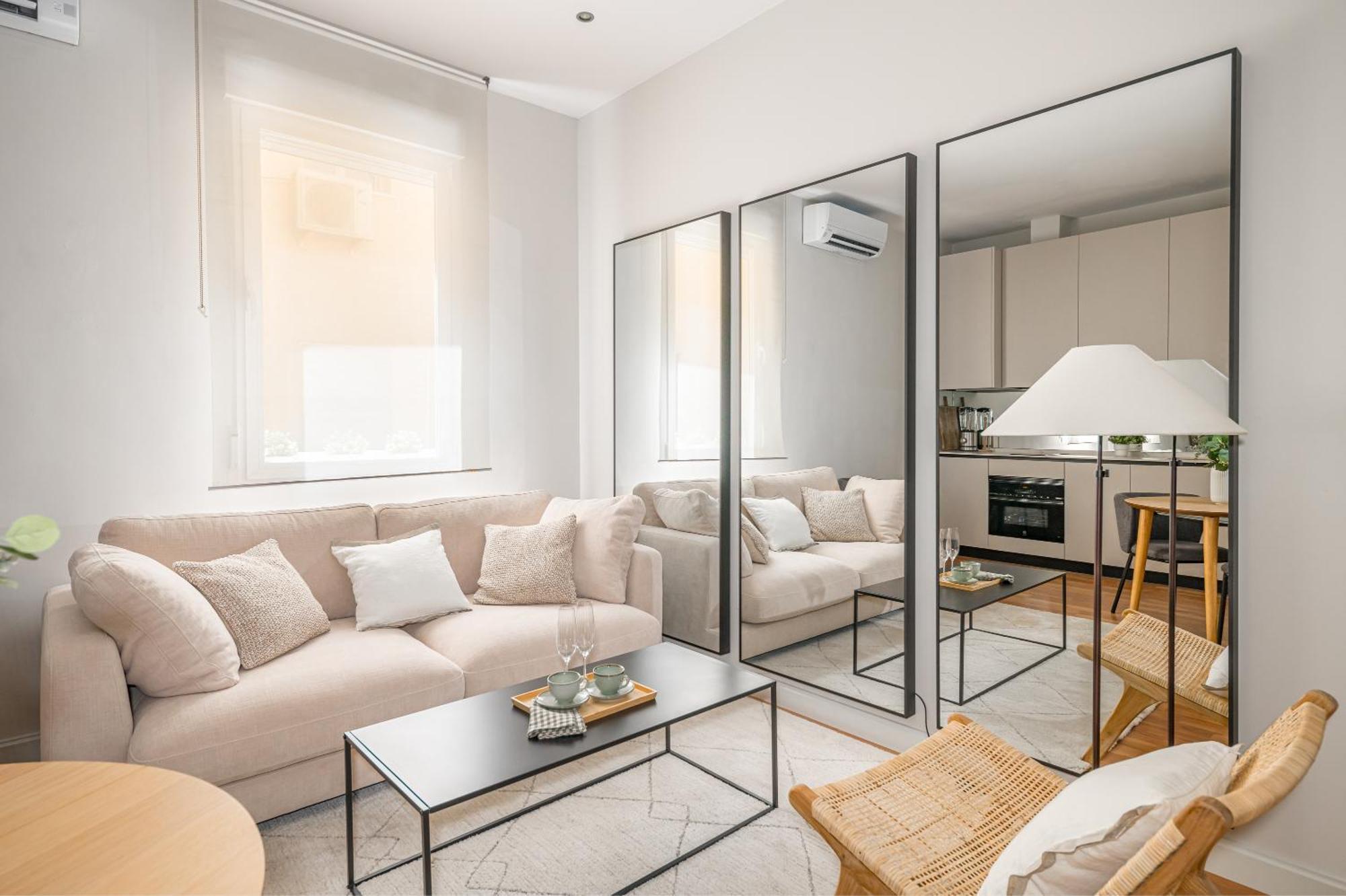 Salamanca Suites Apt Мадрид Экстерьер фото